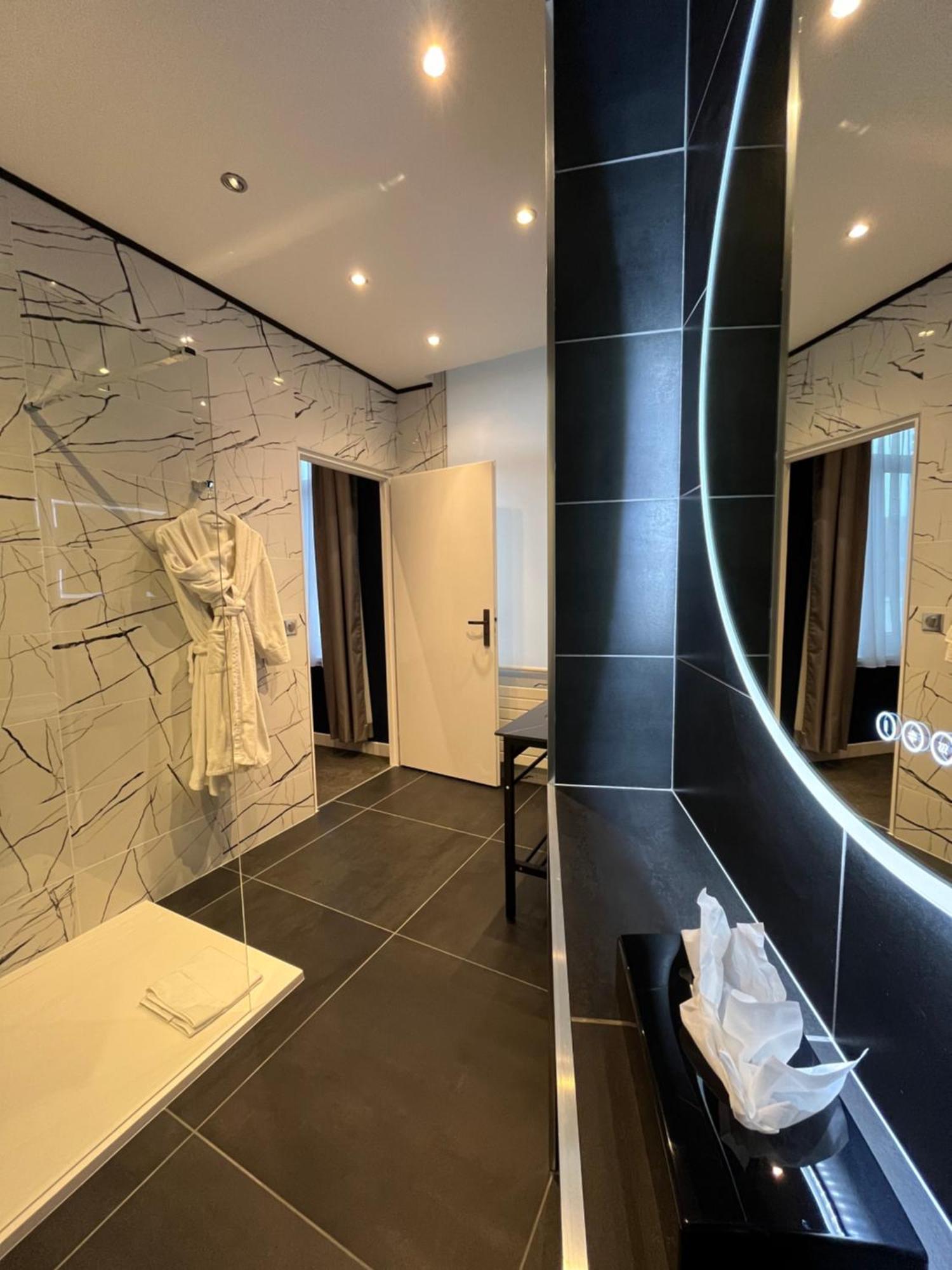Logis Hotel Borel Dunkirk Exterior photo