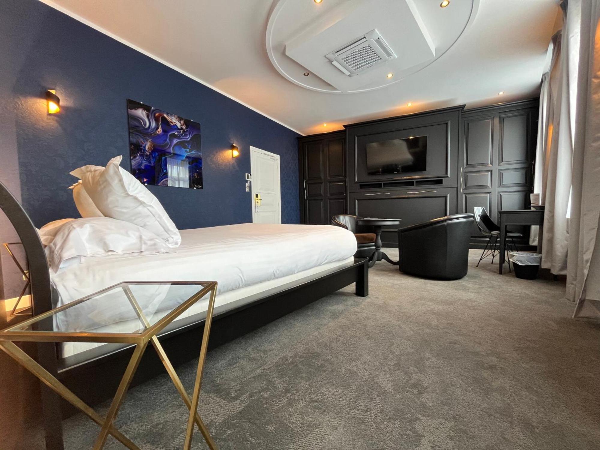 Logis Hotel Borel Dunkirk Exterior photo